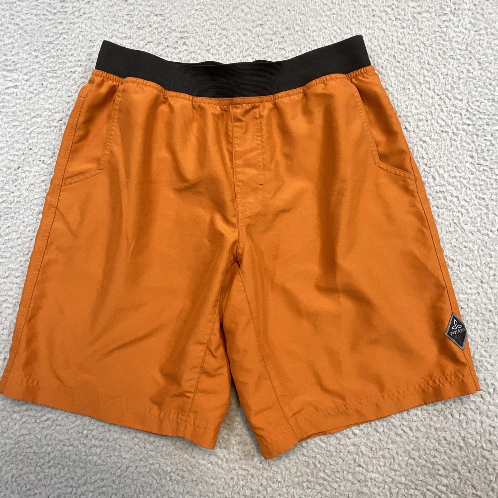 Prana Shorts Mens M Orange Bermuda Polyester Microfiber 9 Inseam Pockets Travel